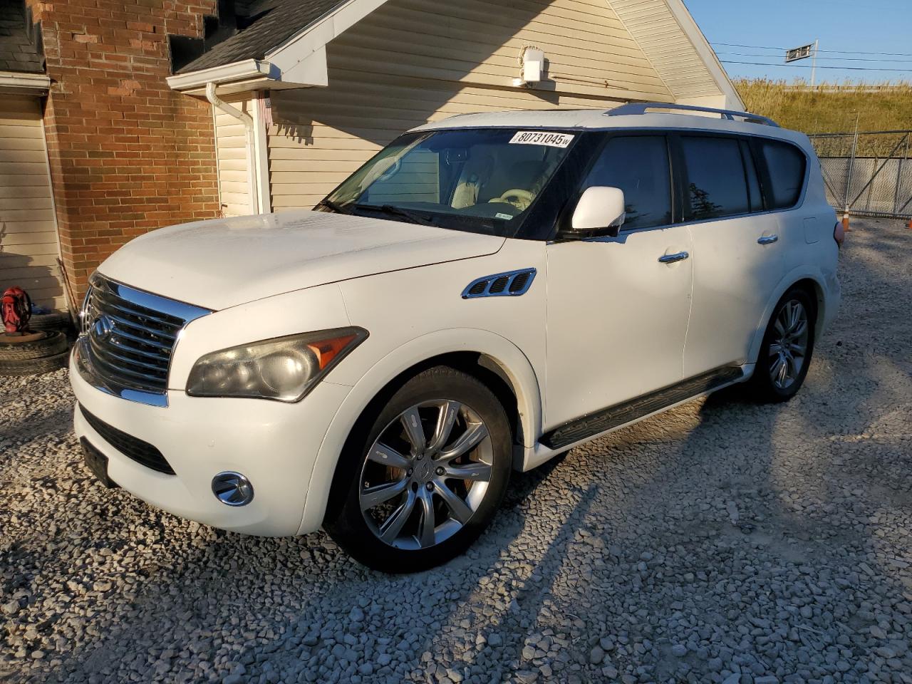2011 Infiniti Qx56