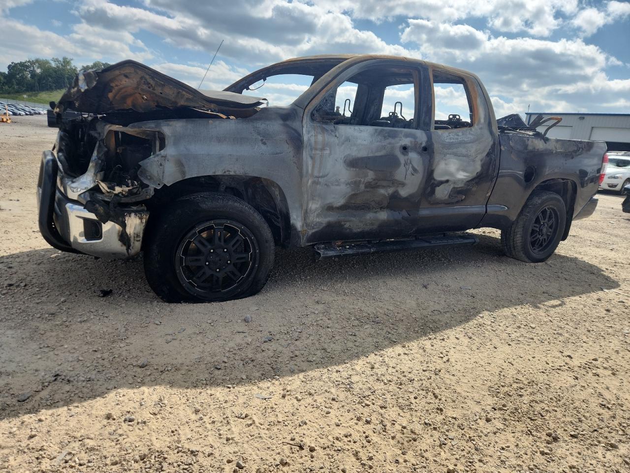 2014 Toyota Tundra double cab sr