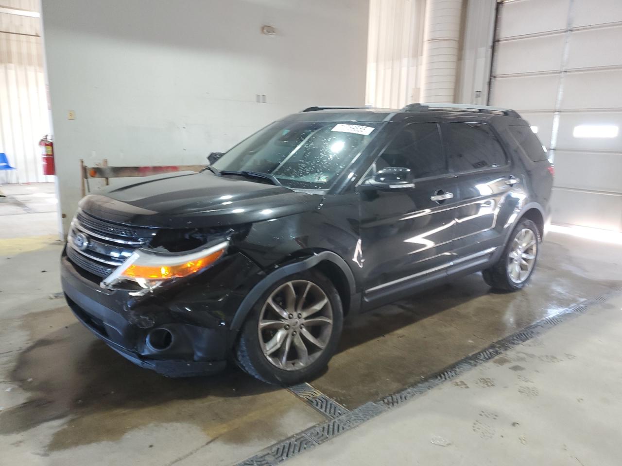 2014 Ford Explorer l