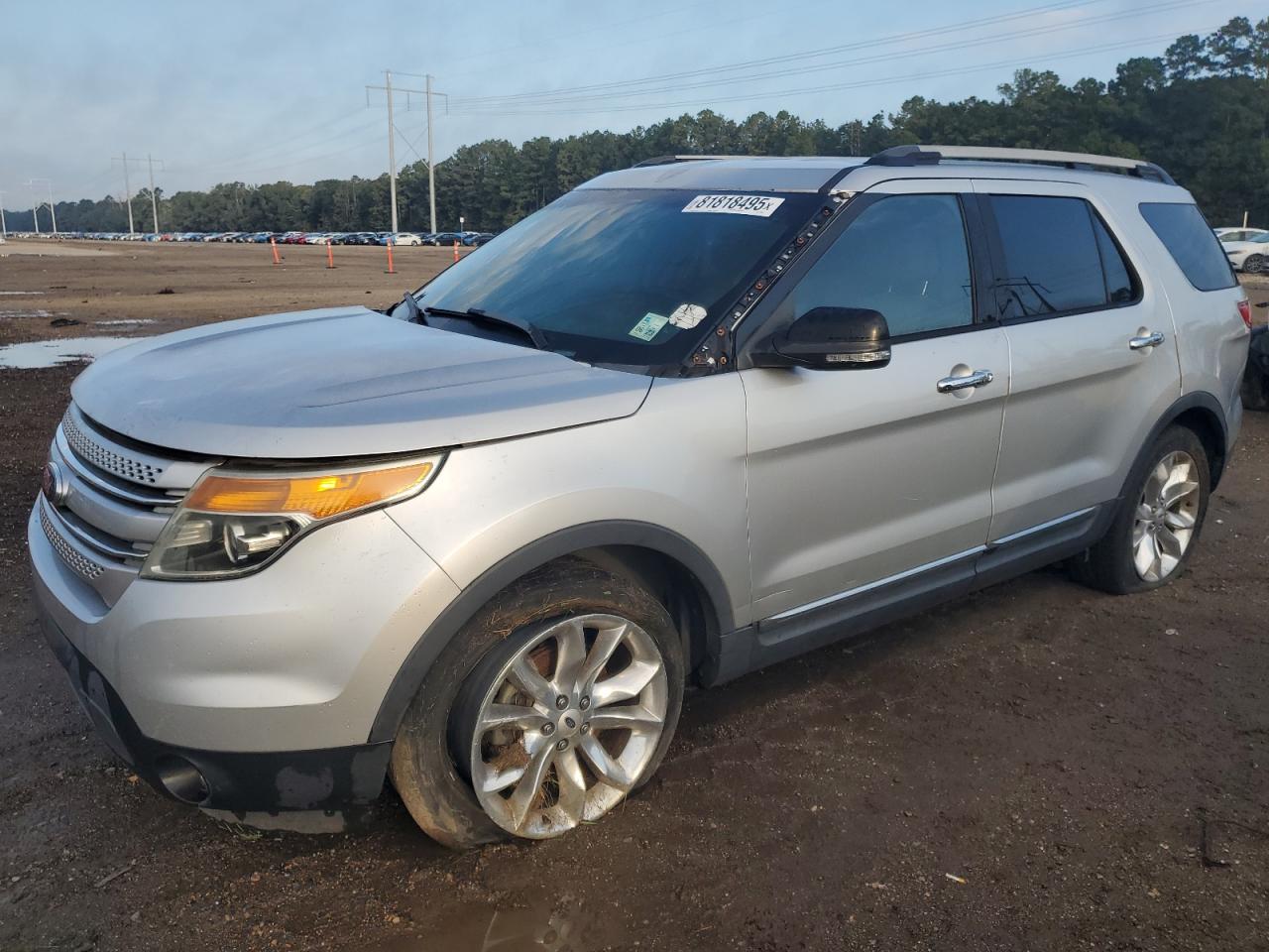 2013 Ford Explorer x