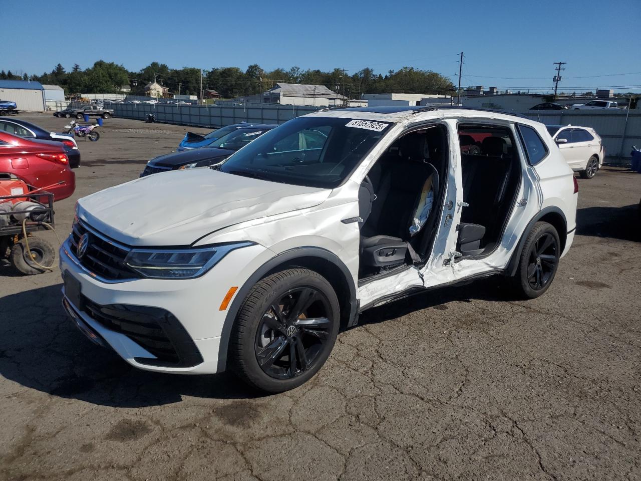 2024 Volkswagen Tiguan se r-line black