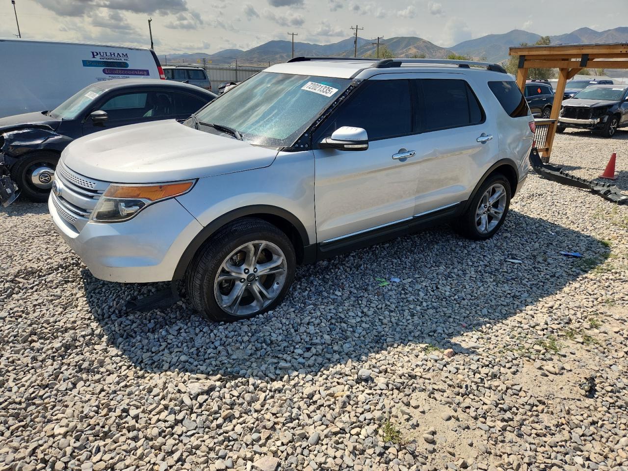 2013 Ford Explorer l