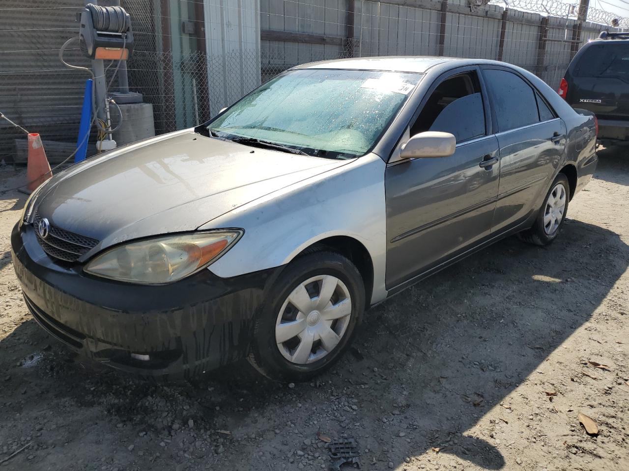 2004 Toyota Camry le