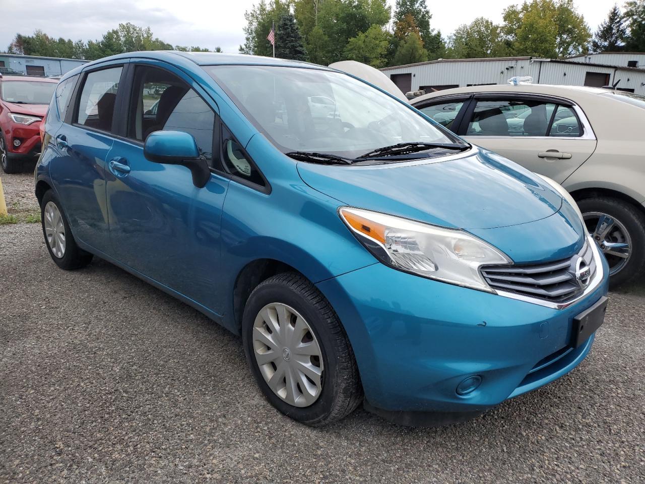 2014 Niss Versa note s