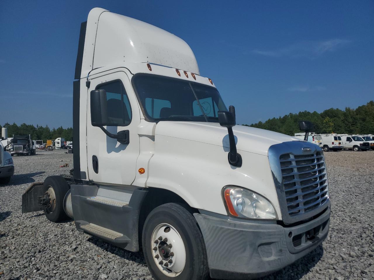 2015 Freightliner Cascadia 1