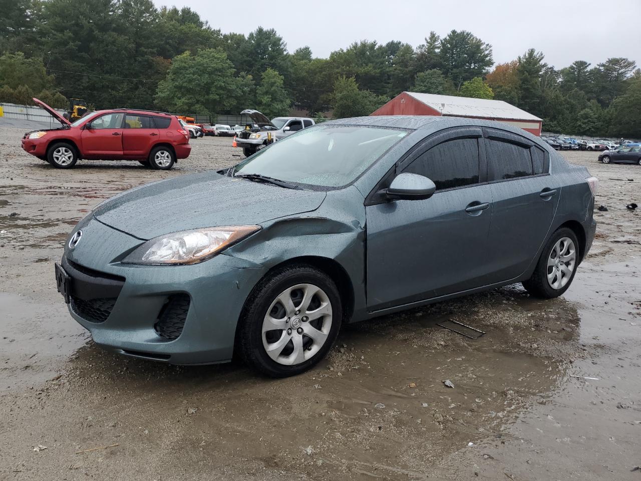 2013 Mazda 3 i