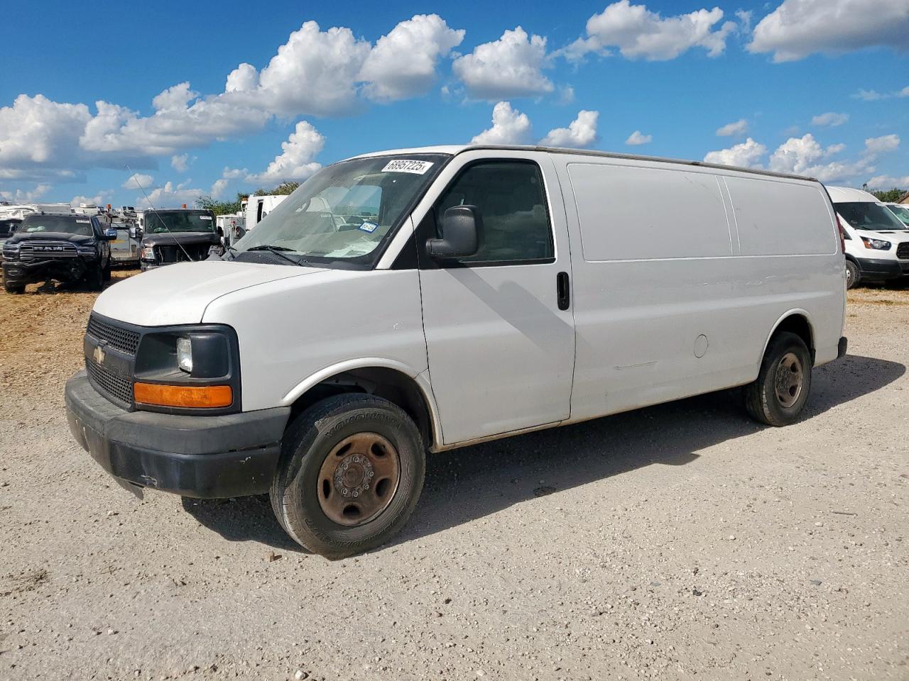 2013 Chev Express g3500