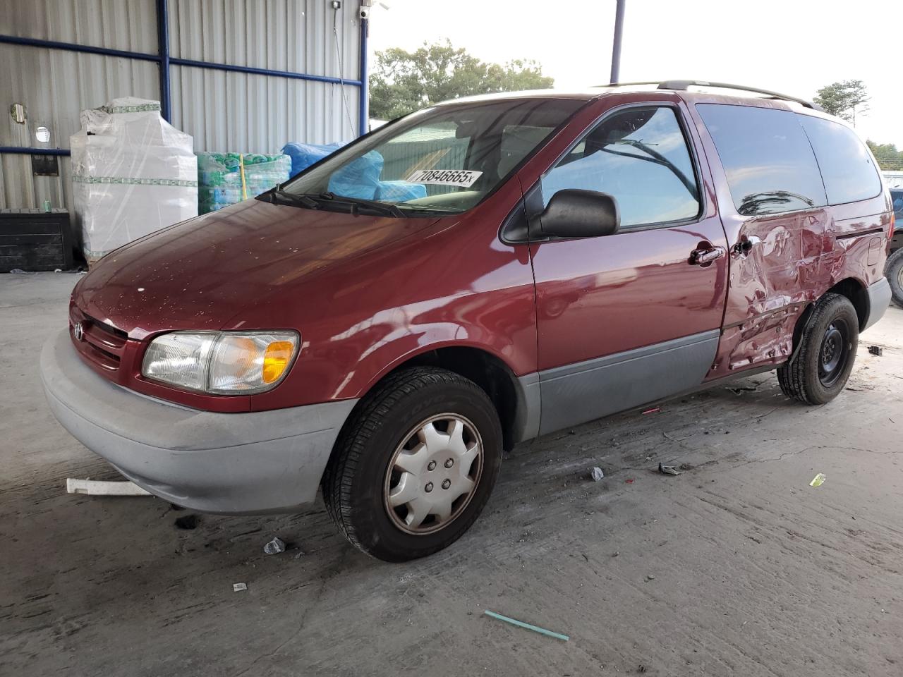 2000 Toyota Sienna le