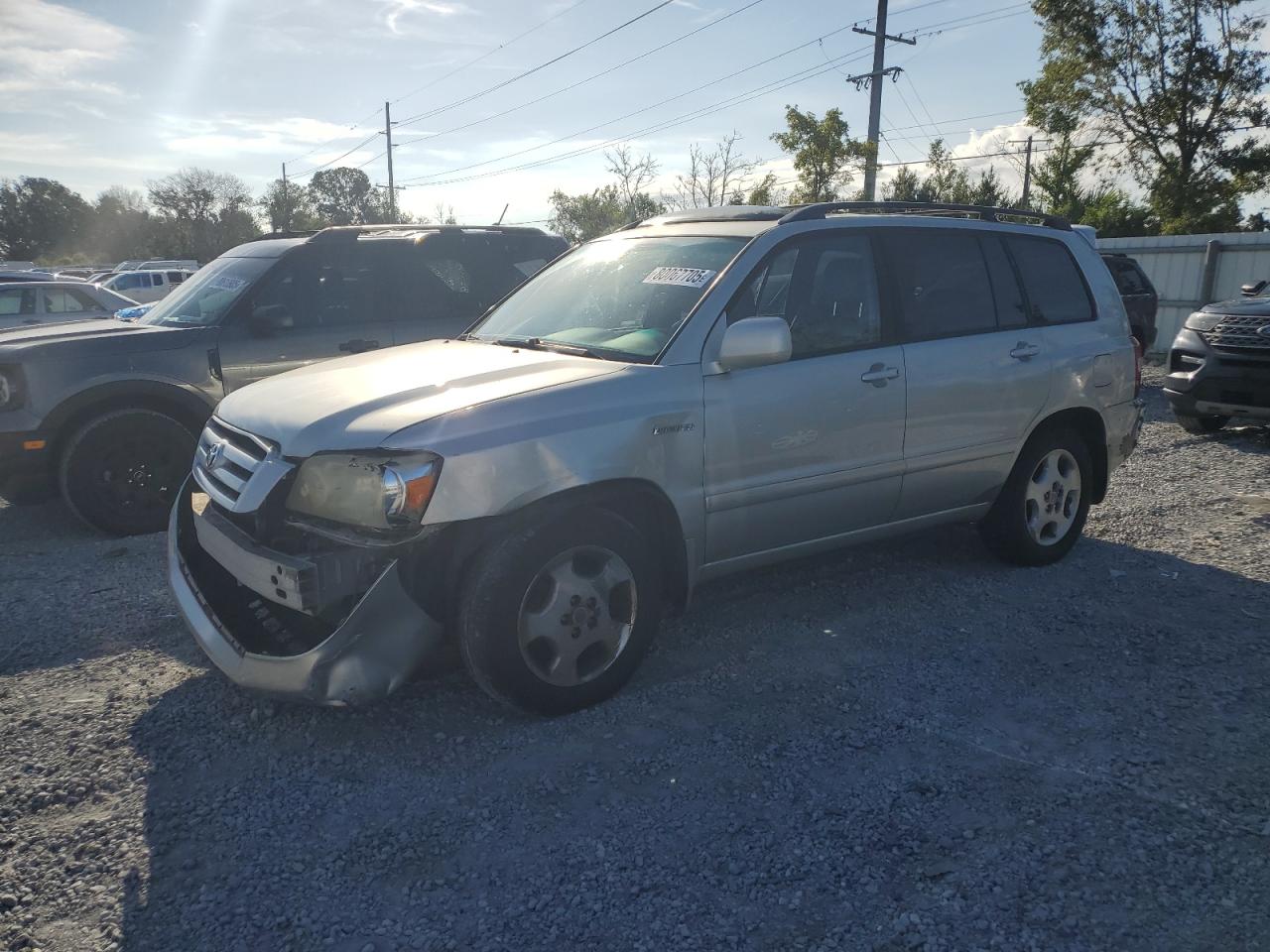 2004 Toyota Highlander base