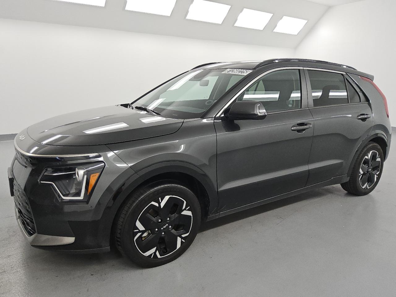 2023 Kia Niro wind