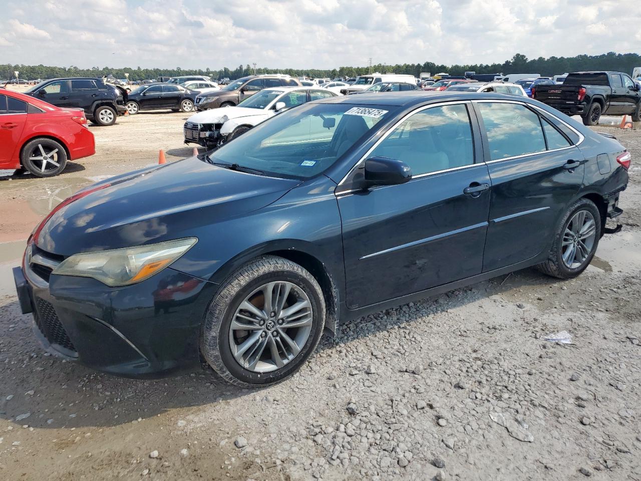 2015 Toyota Camry le