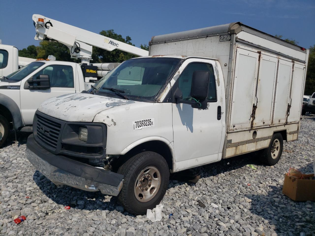 2008 Gmc Savana cut