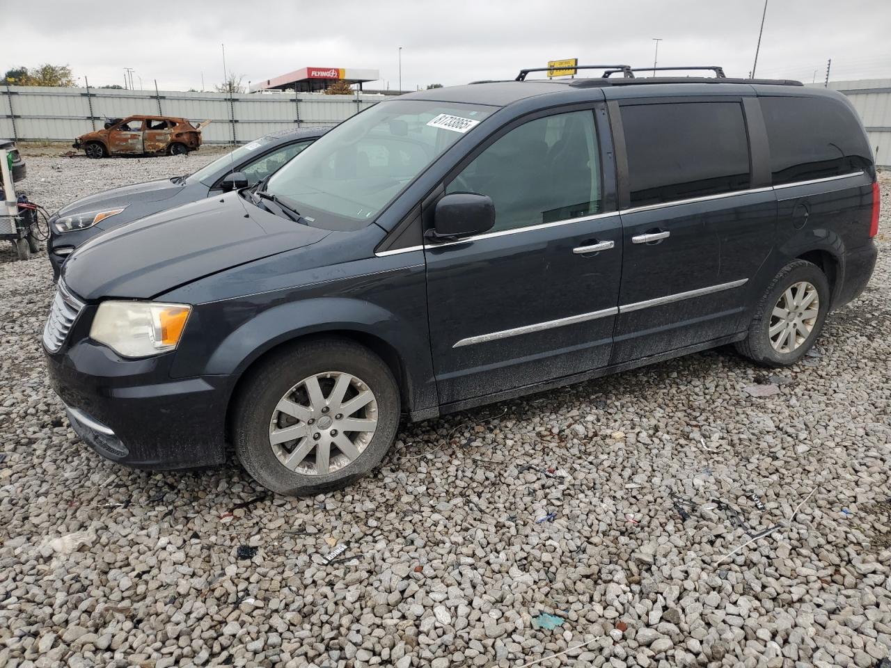 2014 Chrysler Town & cou
