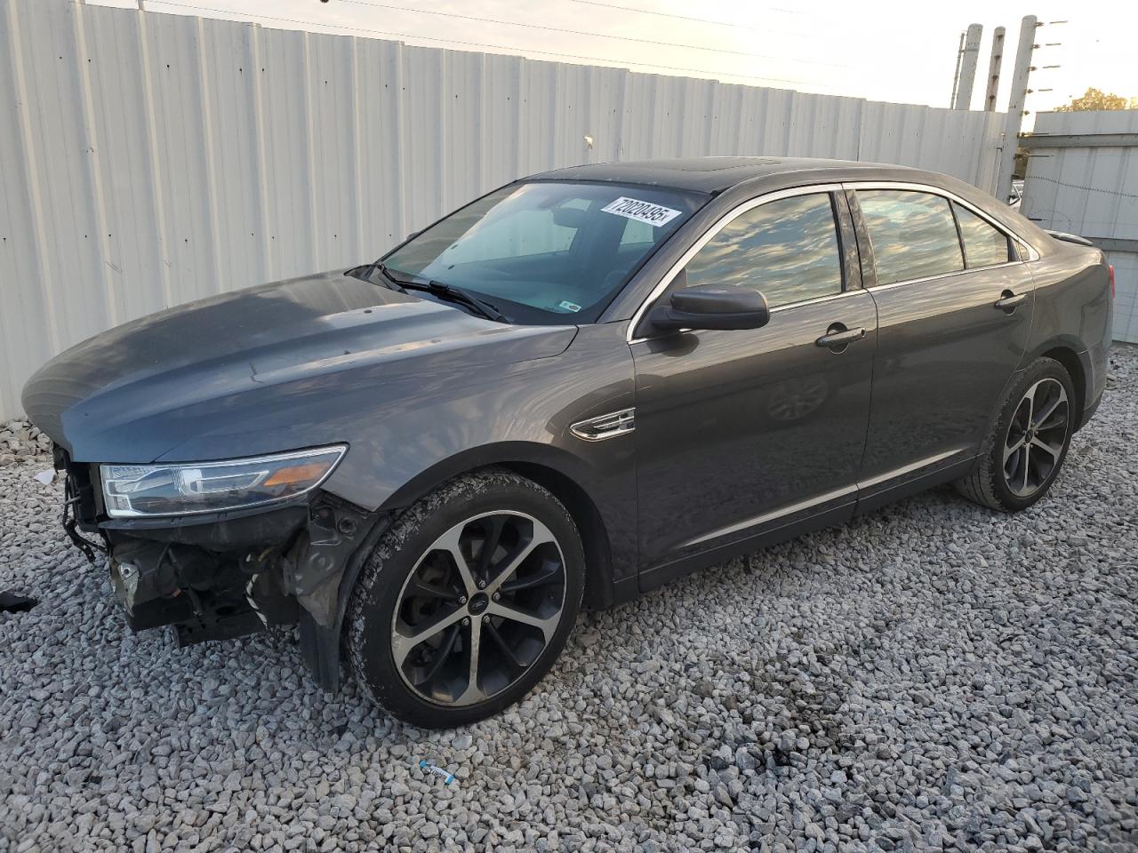 2016 Ford Taurus sel