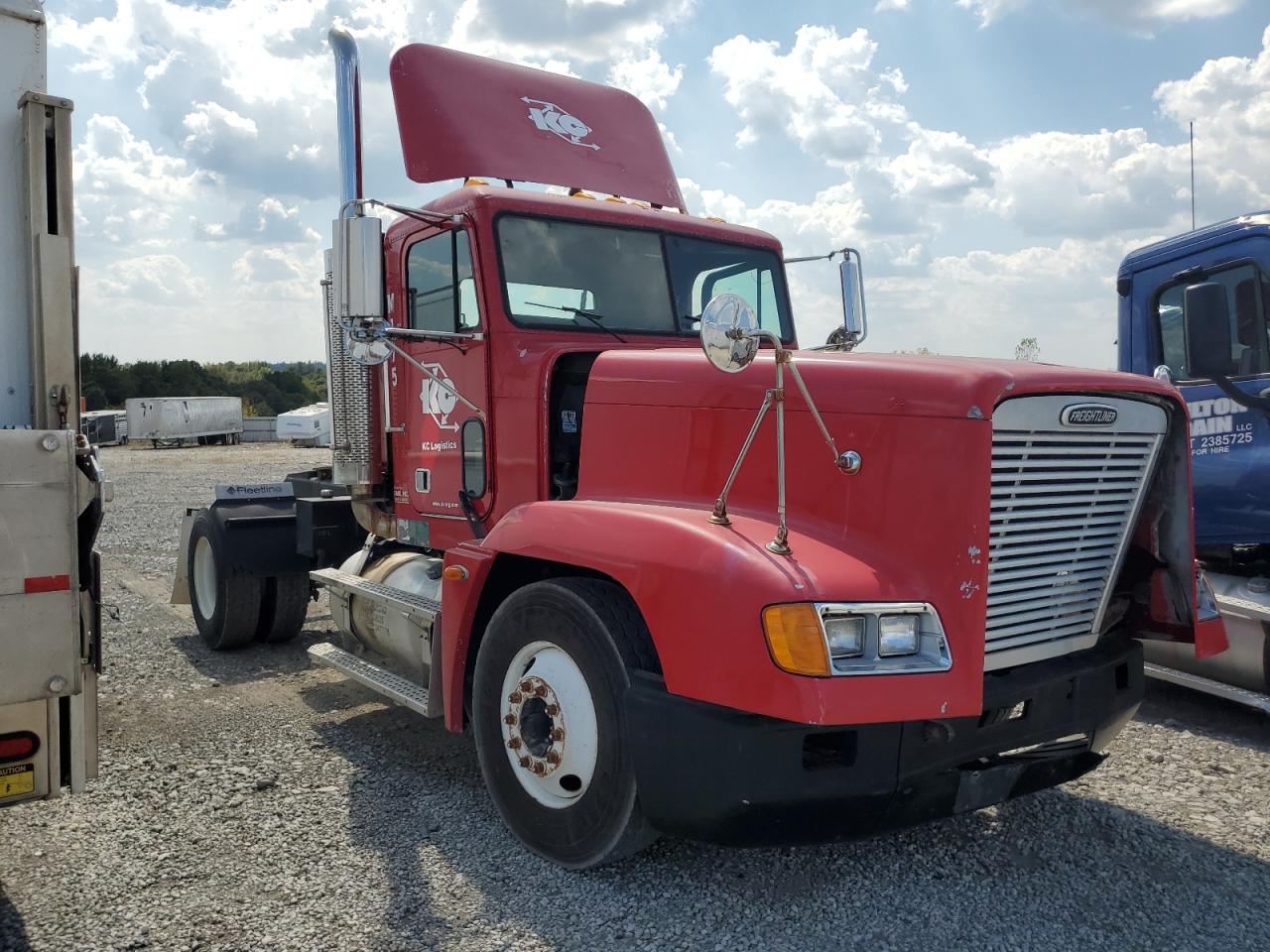 2002 Freightliner Fld120