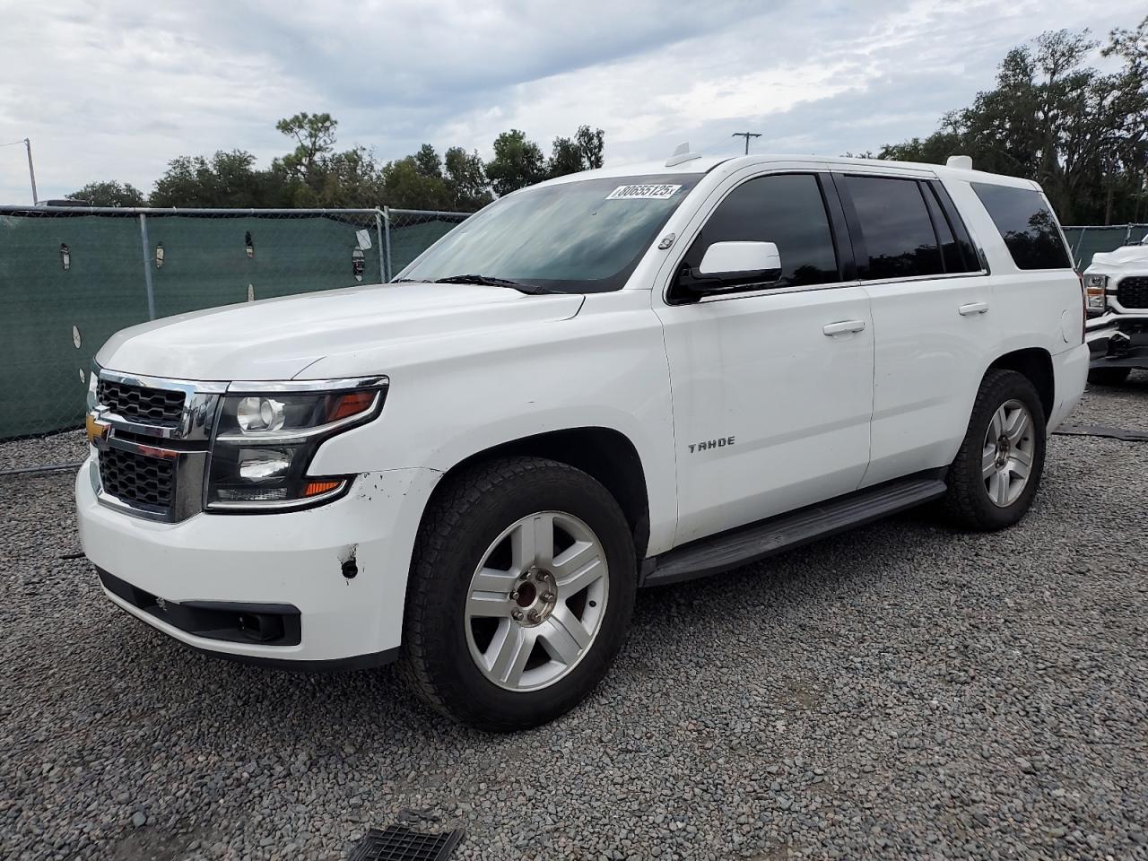 2017 Chevrolet Tahoe poli