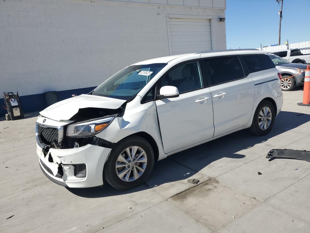 2017 Kia Sedona lx