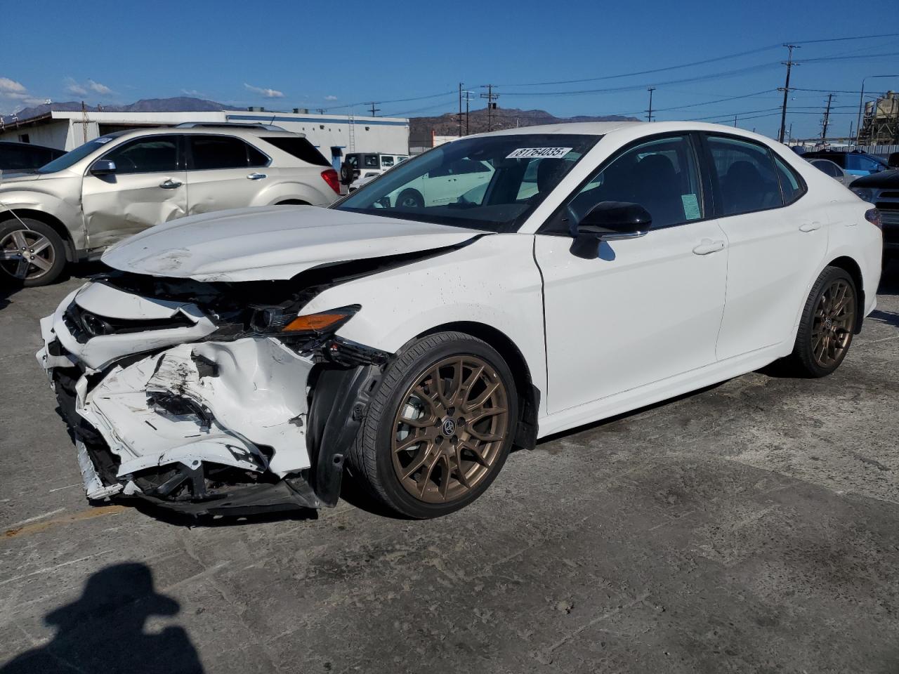 2023 Toyota Camry se n