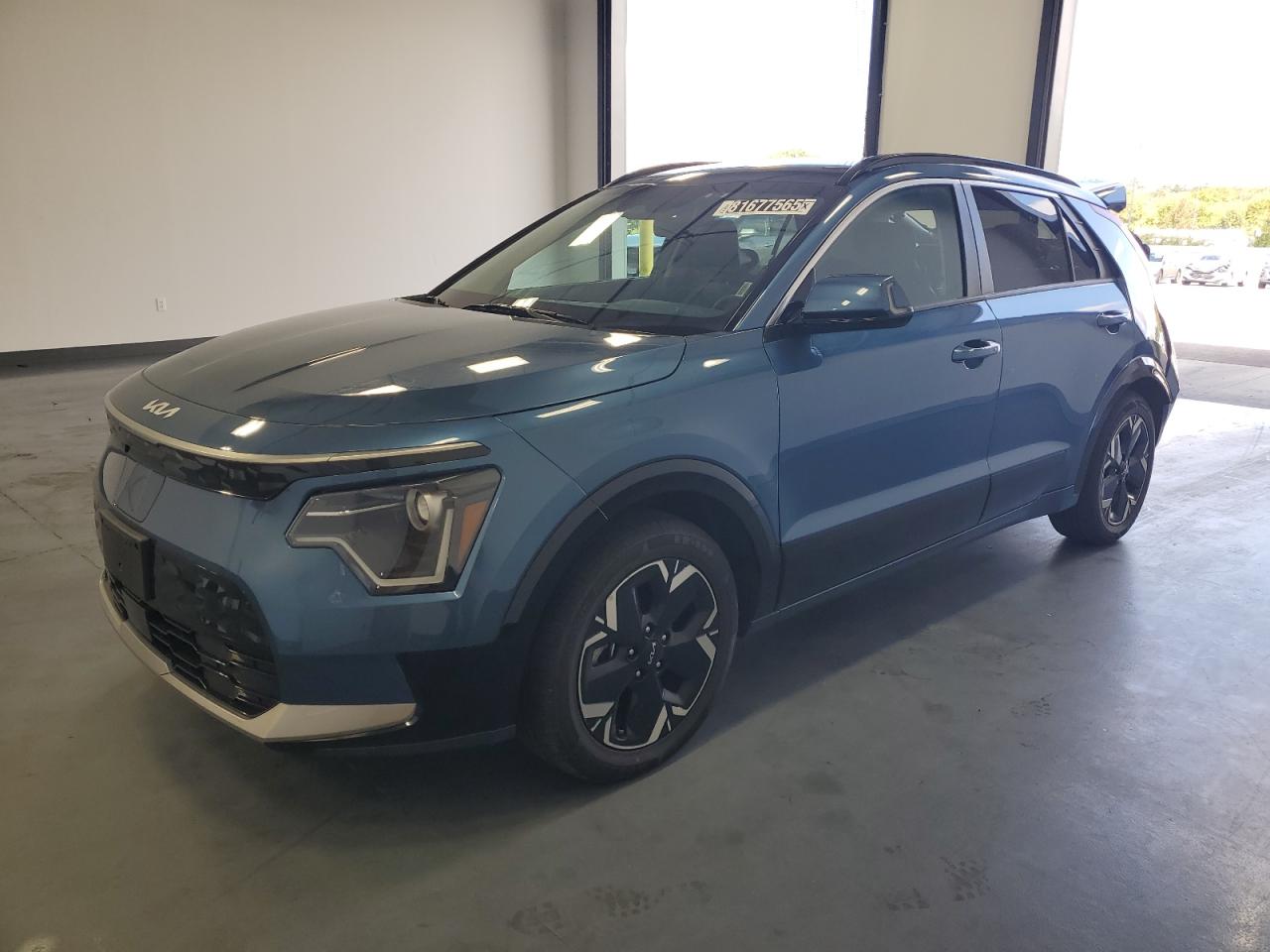 2023 Kia Niro wind