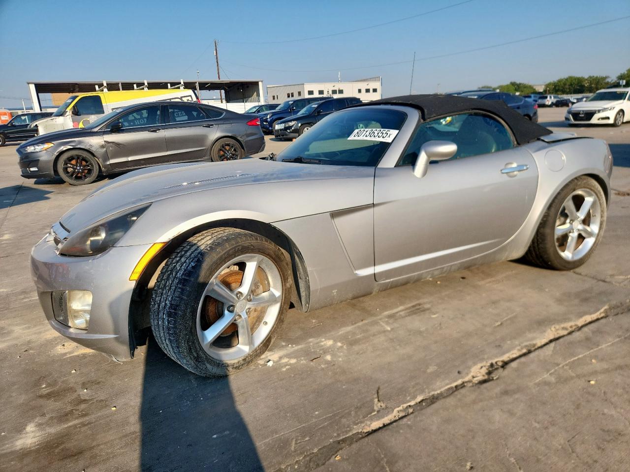2009 Saturn Sky redlin