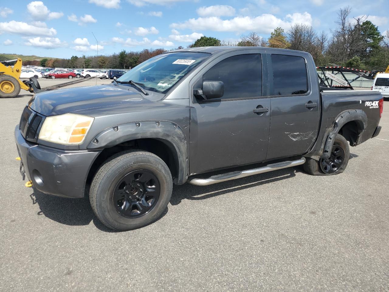 2004 Nissan Titan xe