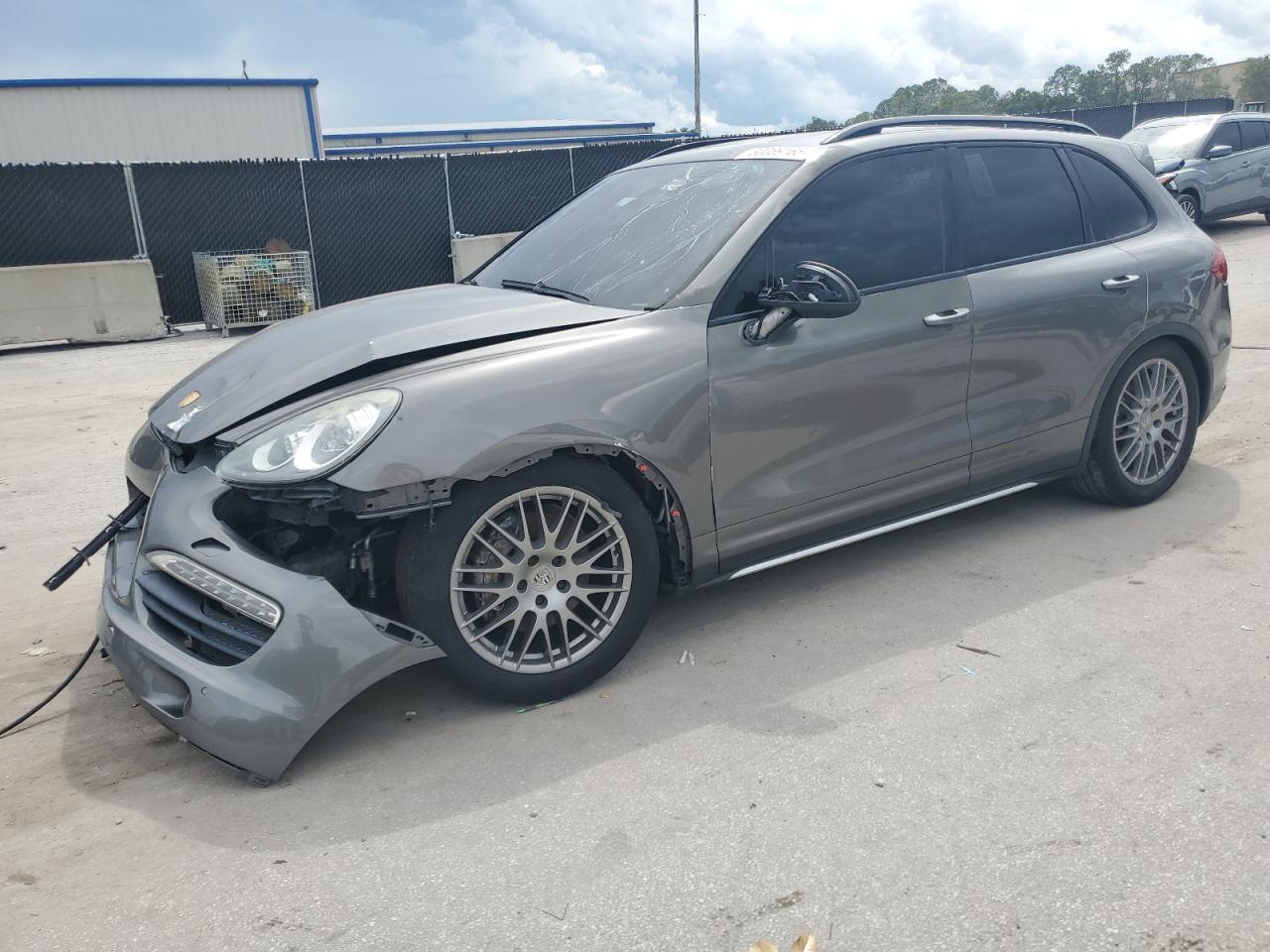 2012 Porsche Cayenne s