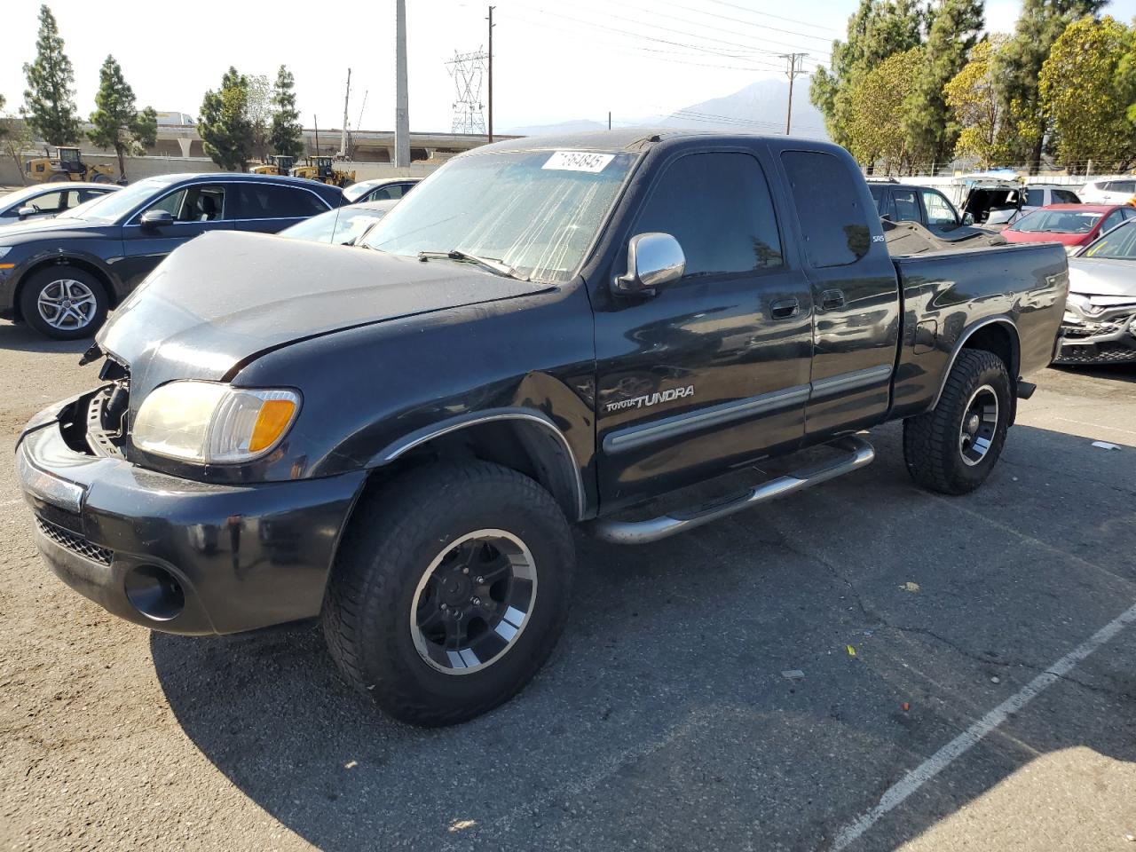 2004 Toyota Tundra acc
