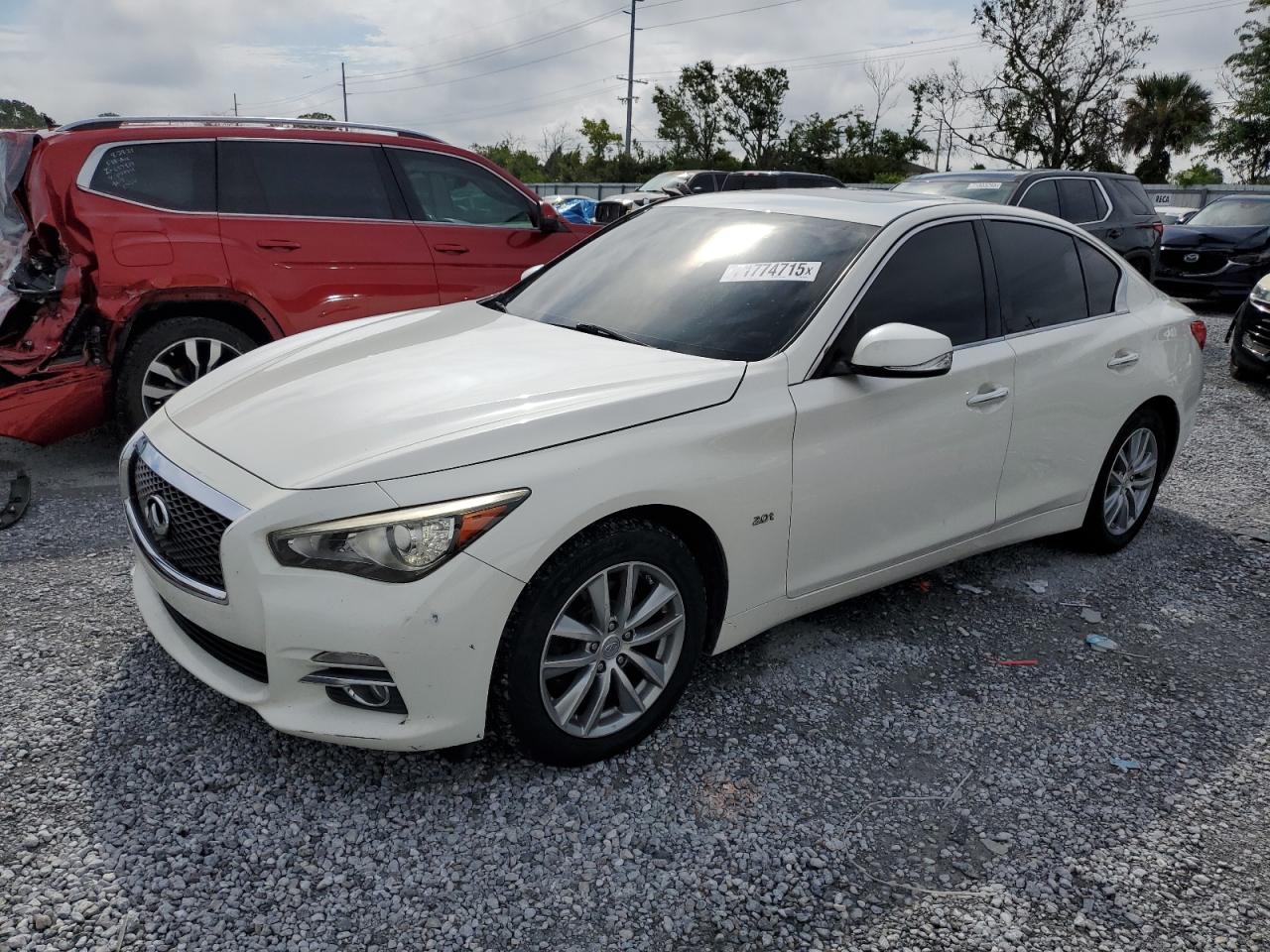 2016 Infiniti Q50 base