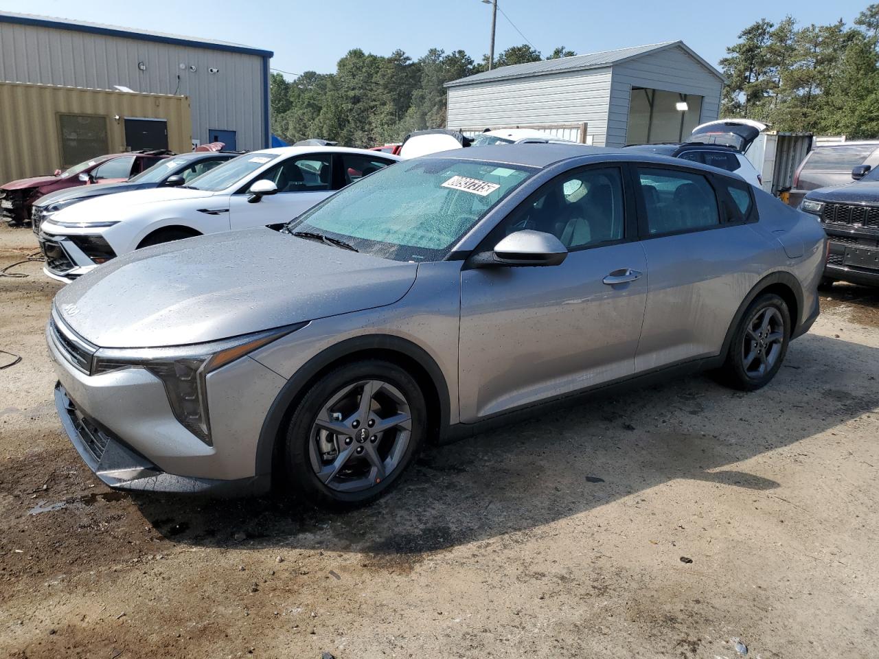 2025 Kia K4 lx