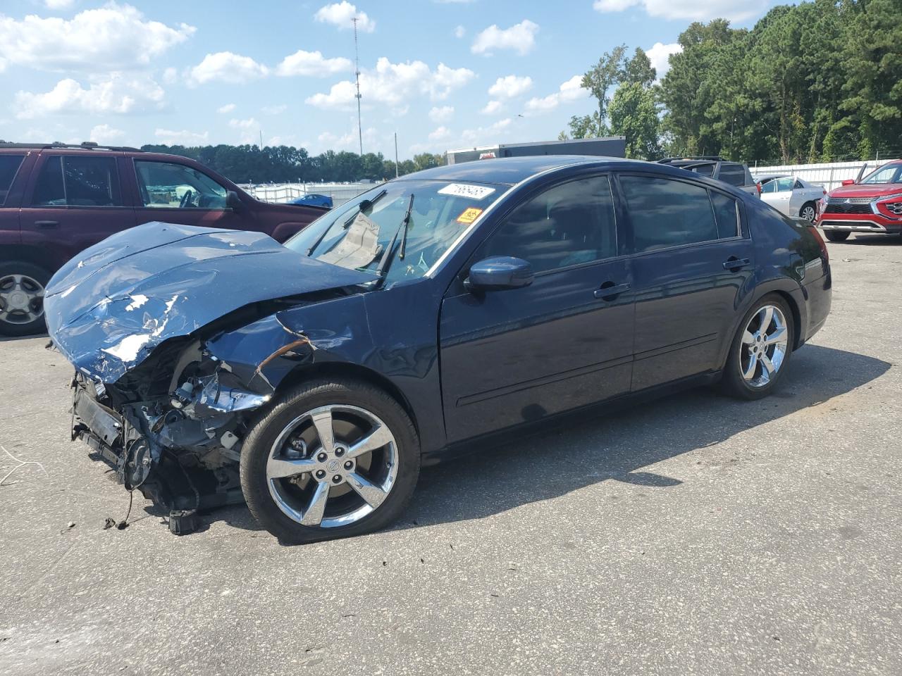 2005 Nissan Maxima se