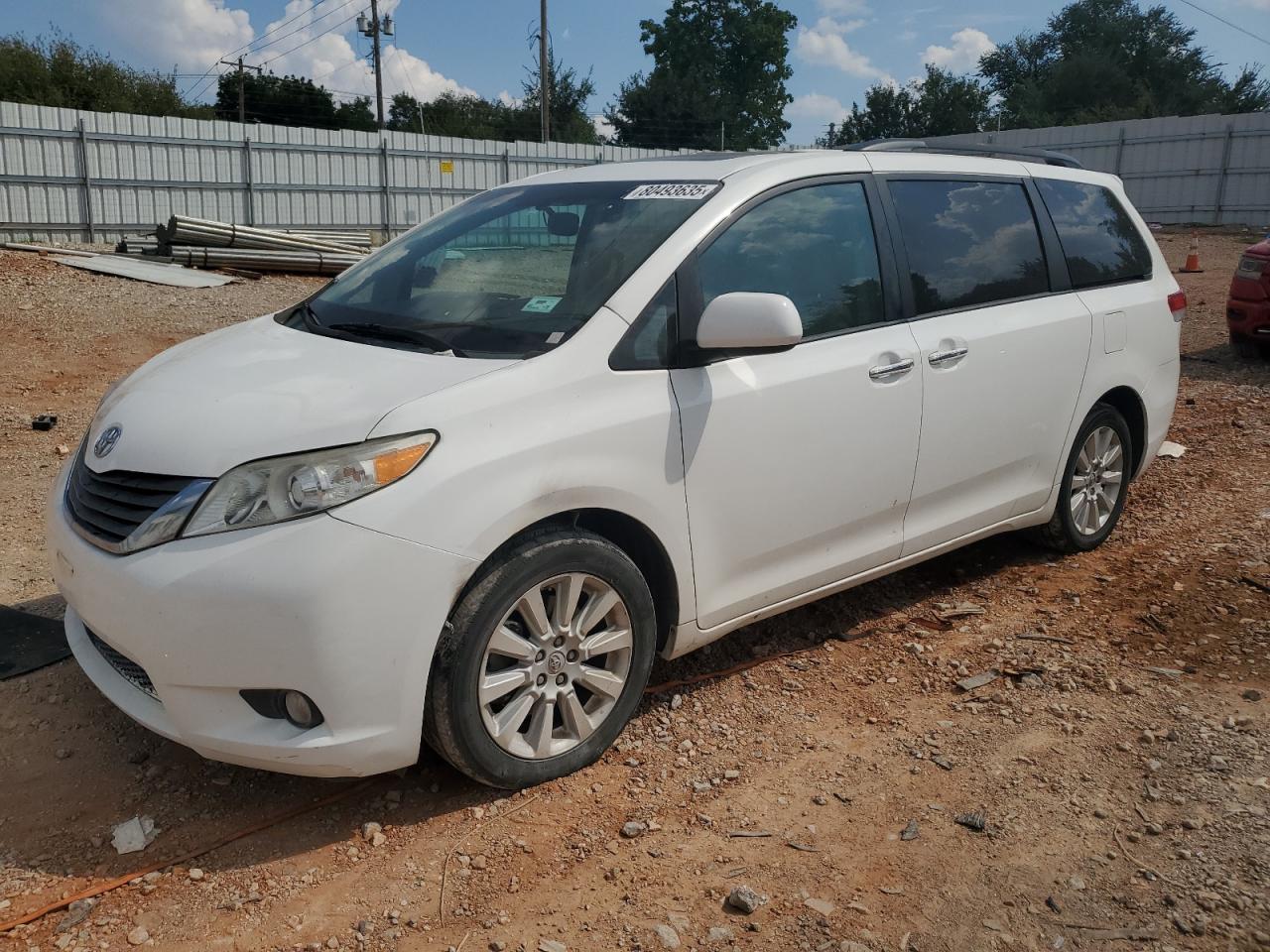 2013 Toyota Sienna xle