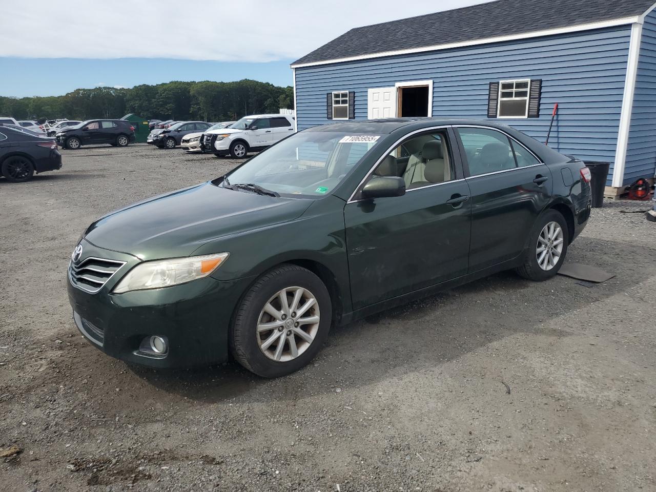 2011 Toyota Camry base