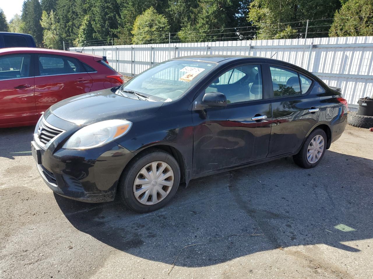2013 Nissan Versa s