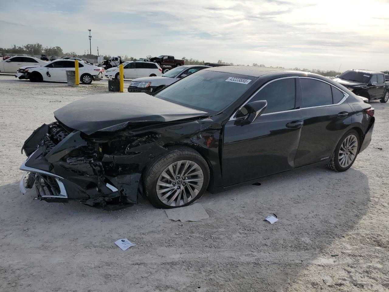 2022 Lexus Es300