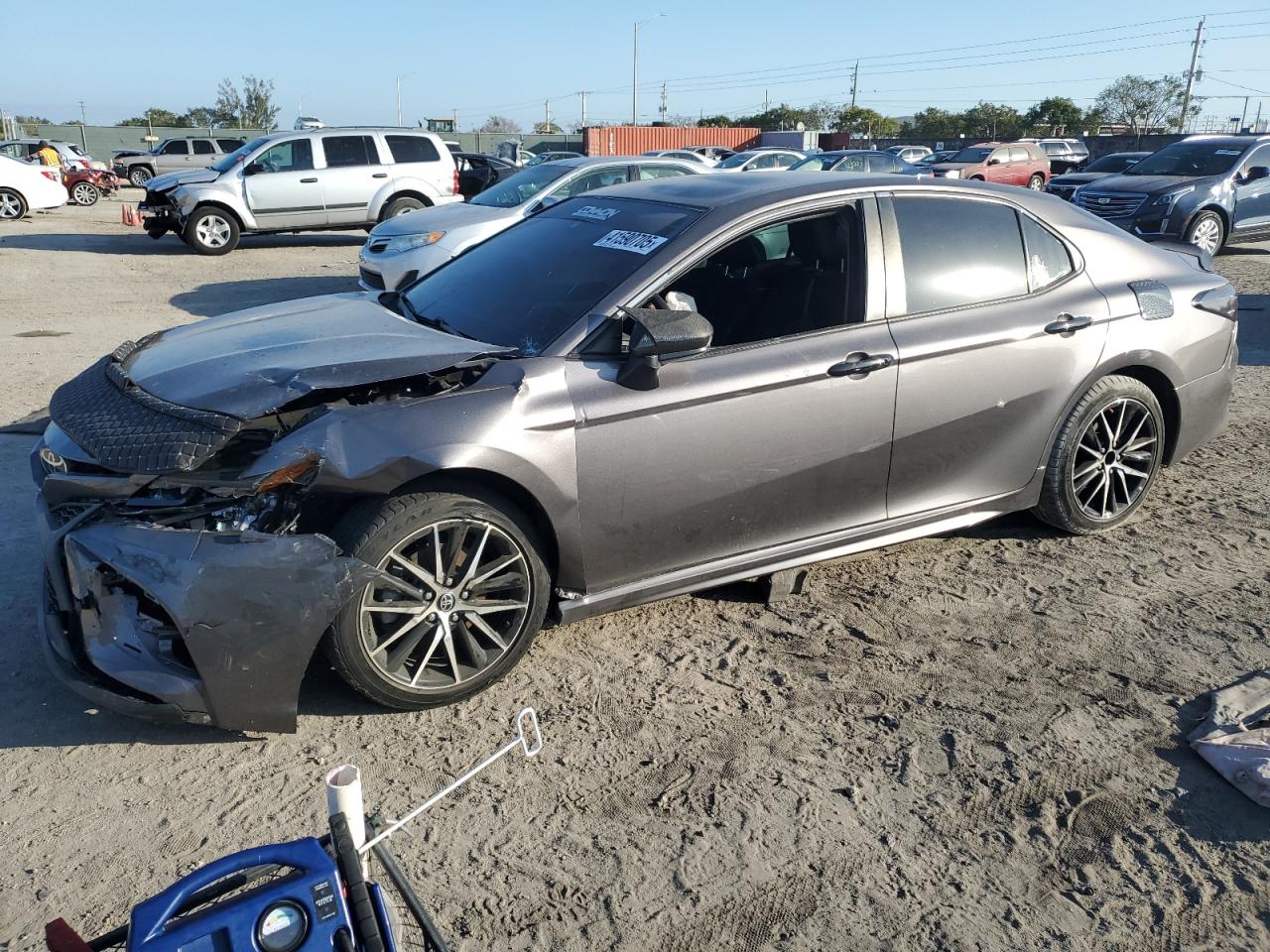 2021 Toyota Camry se SE