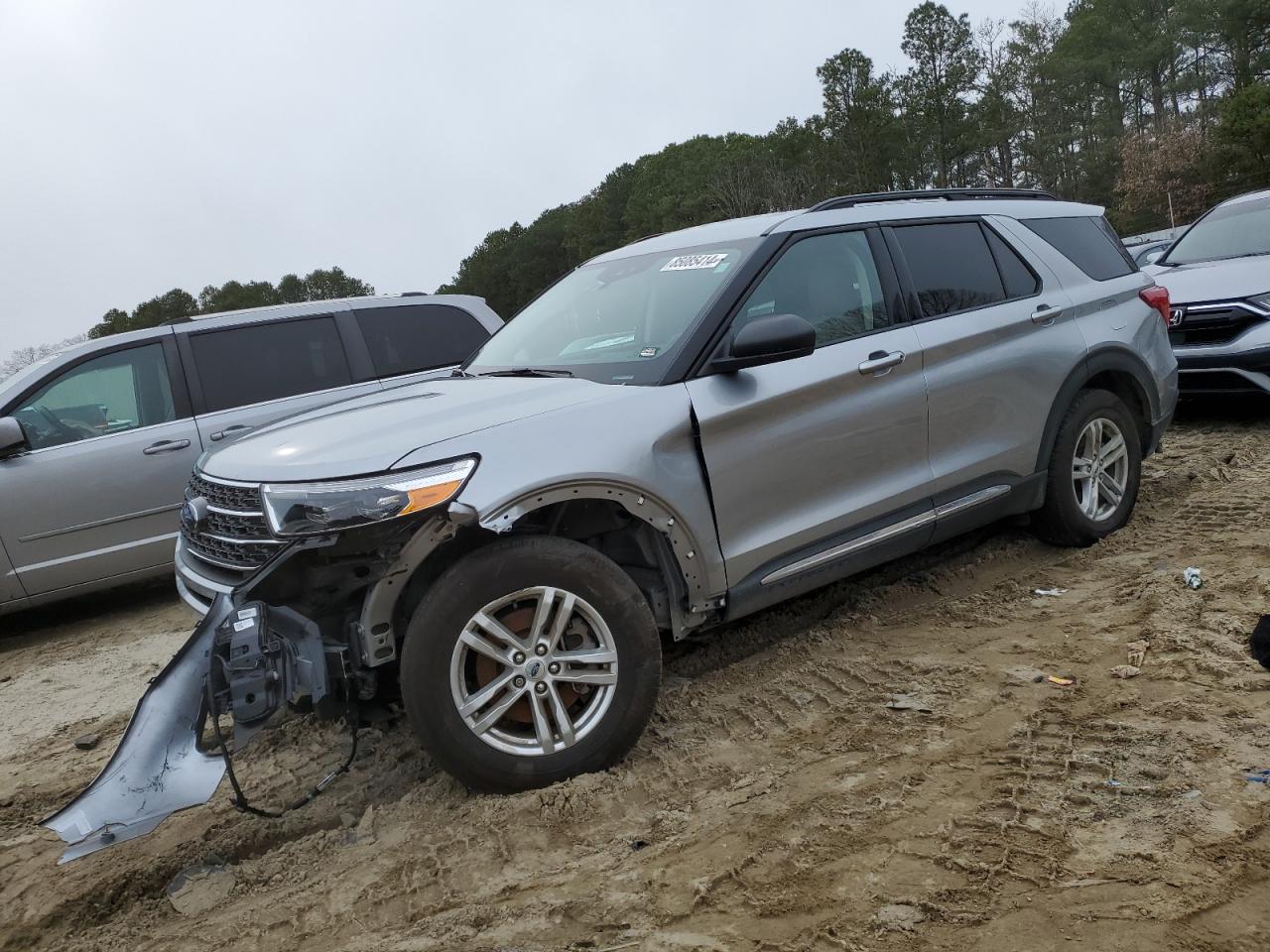 2021 Ford Explorer x XLT