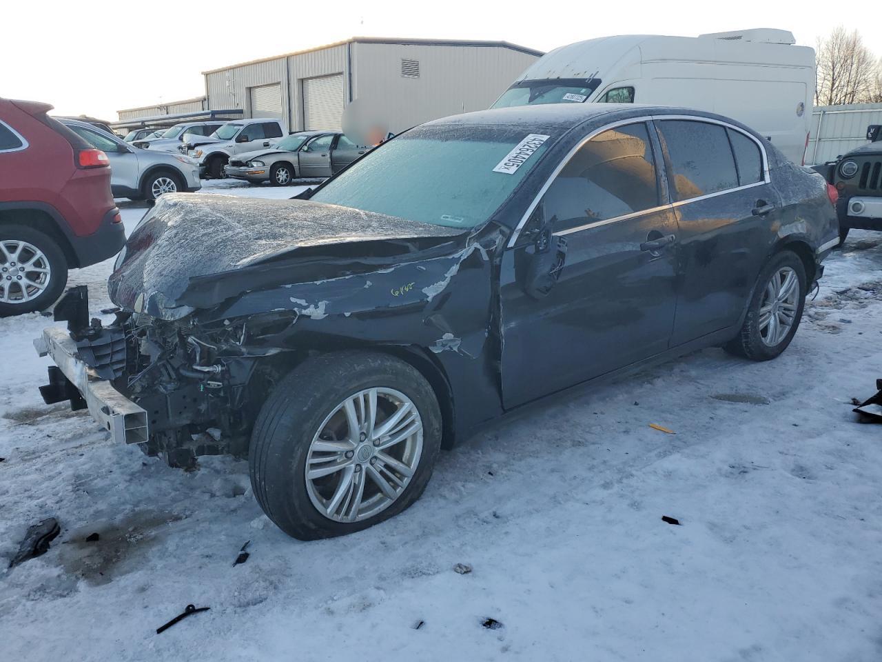 2015 Infiniti Q40