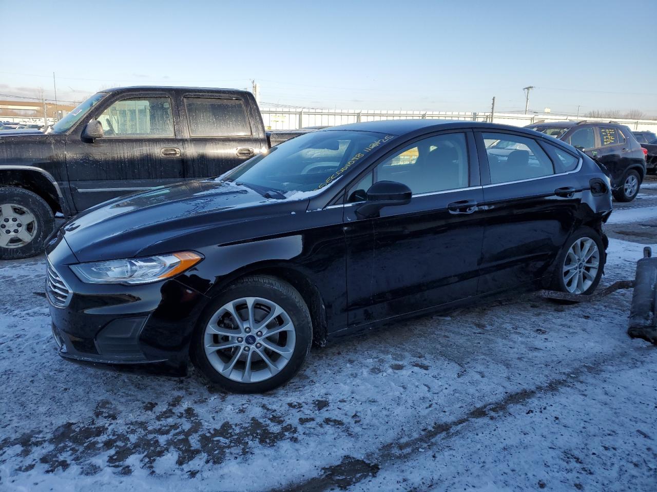 2020 Ford Fusion se SE