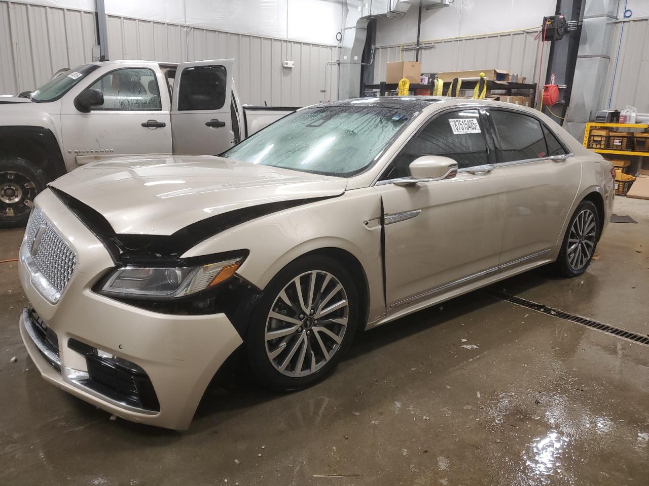 2017 Lincoln Continental