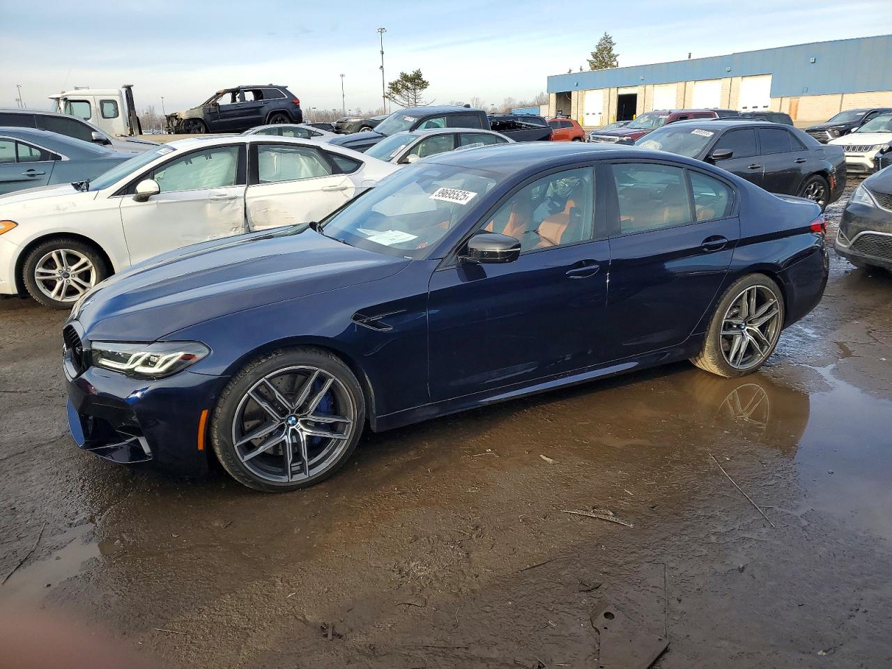 2023 BMW M5