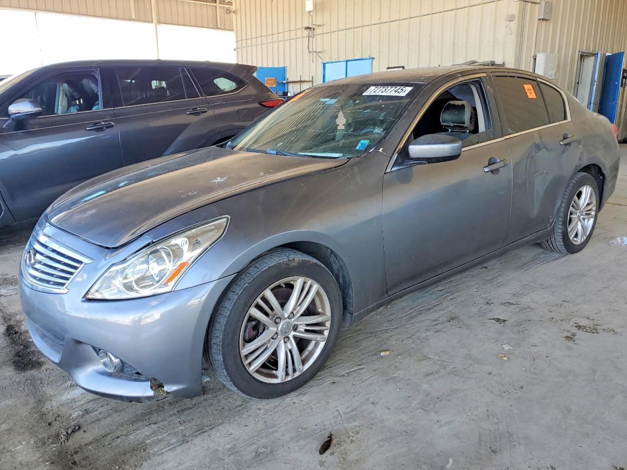 2013 Infiniti G37