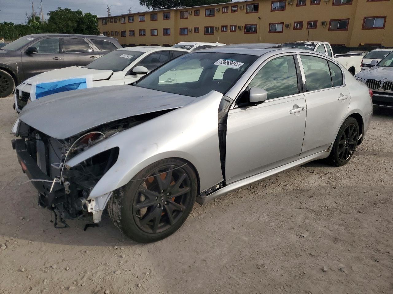 2009 Infiniti G37