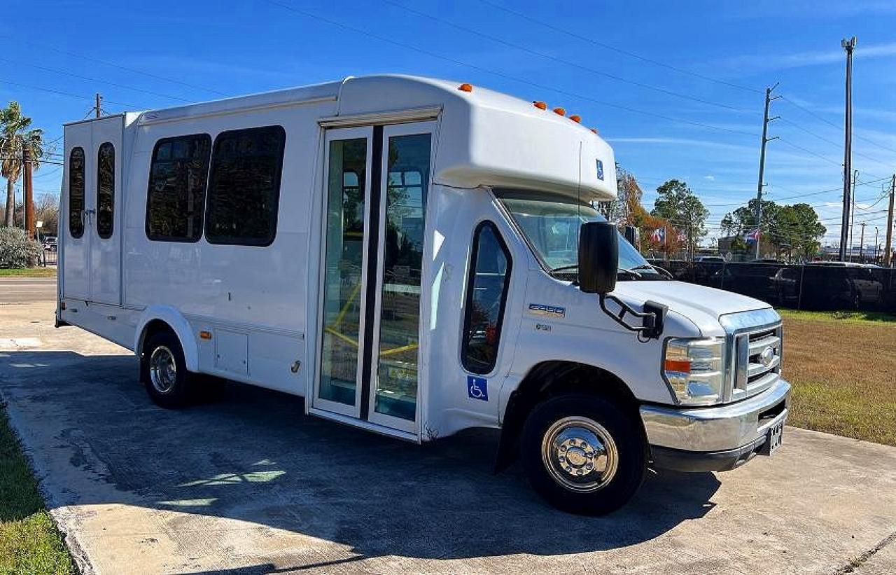 2014 Ford Econoline