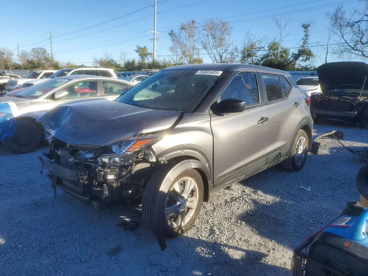2025 Nissan Kicks