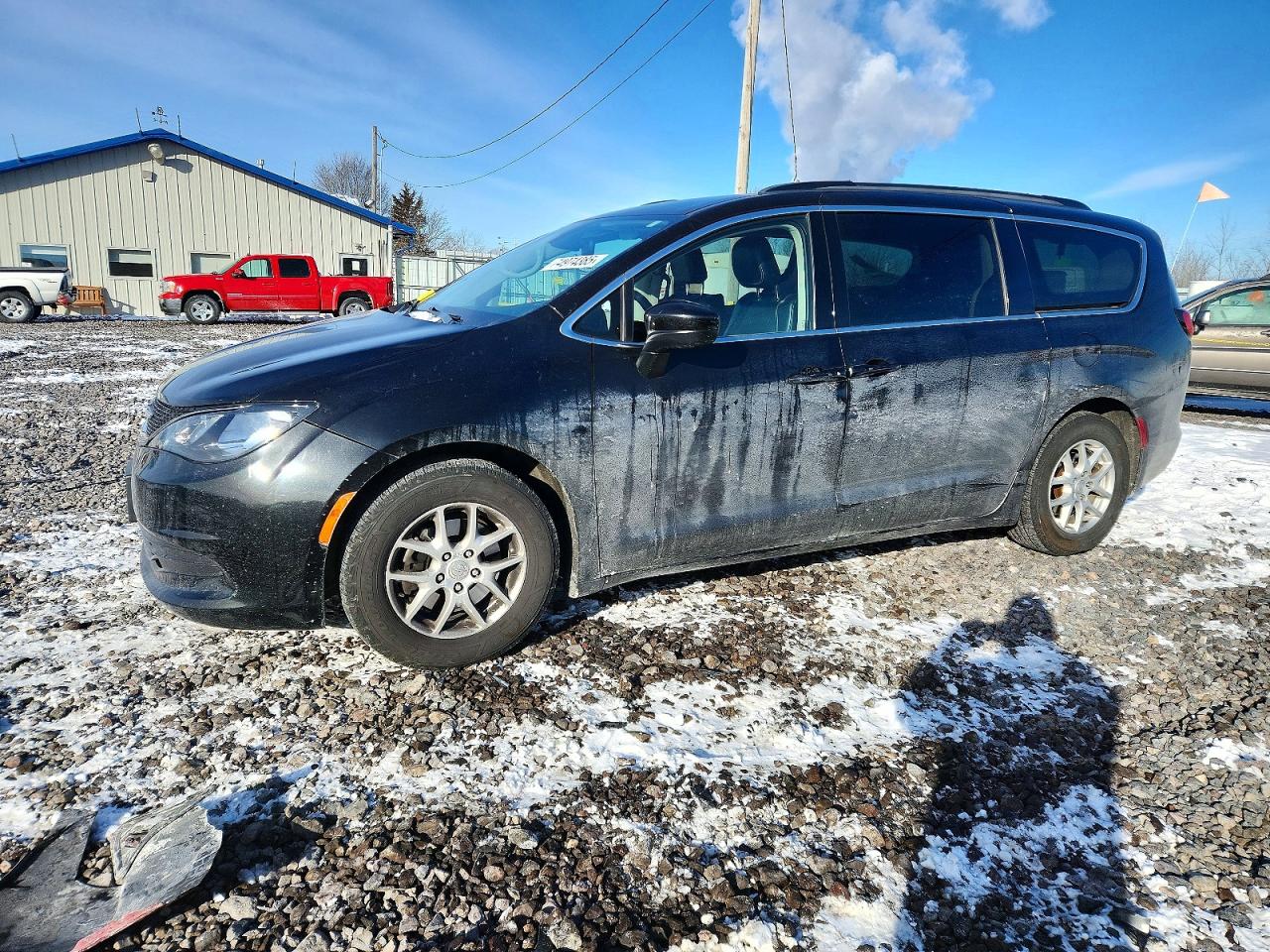 2020 Chrysler Voyager