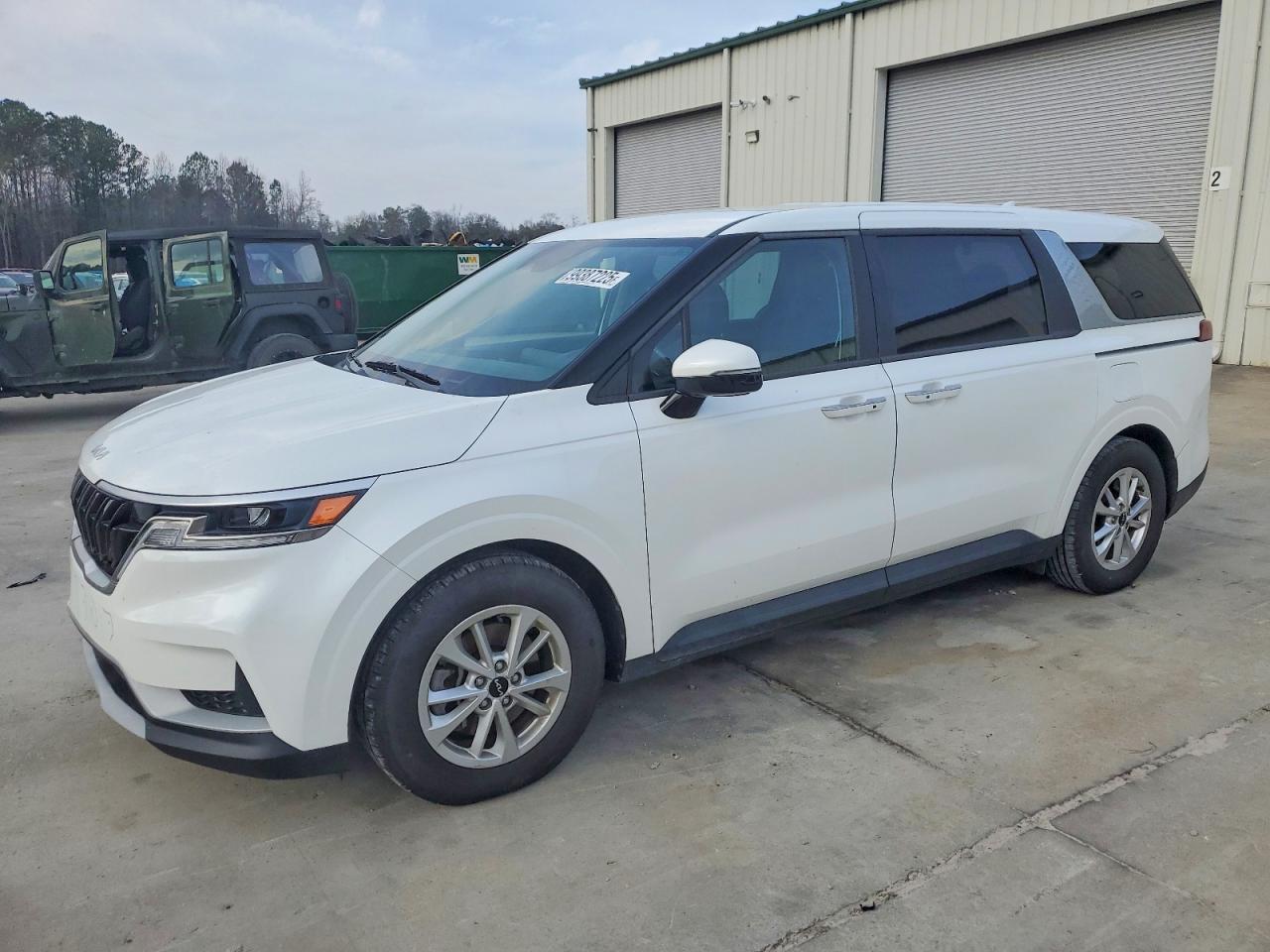 2023 Kia Carnival