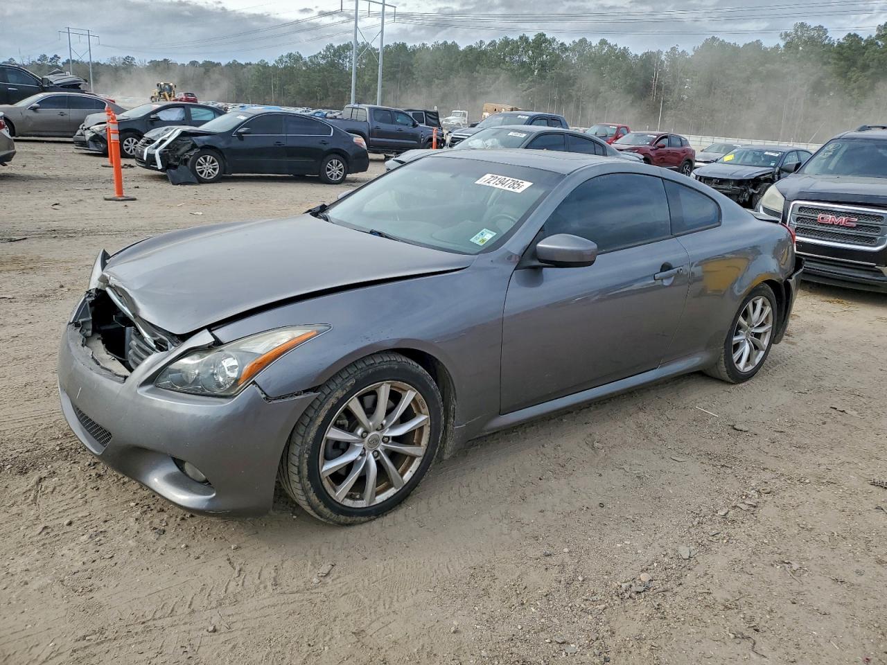2012 Infiniti G37