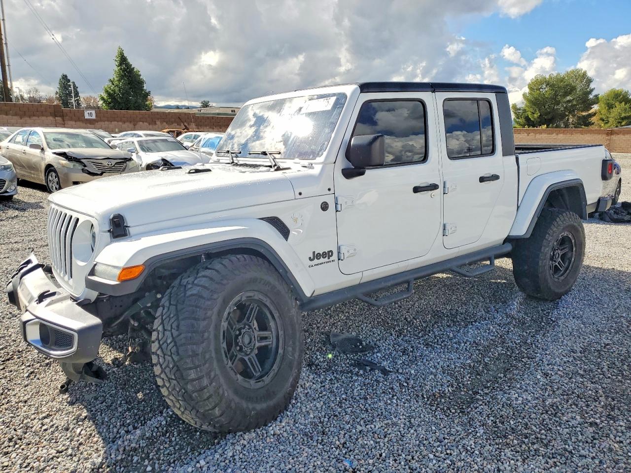 2023 Jeep Gladiator