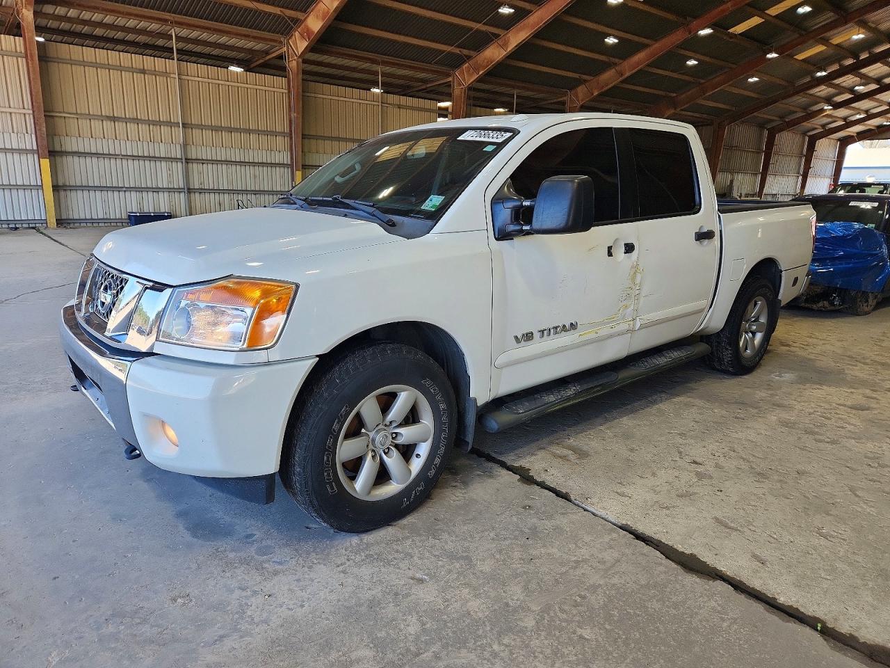 2014 Nissan Titan