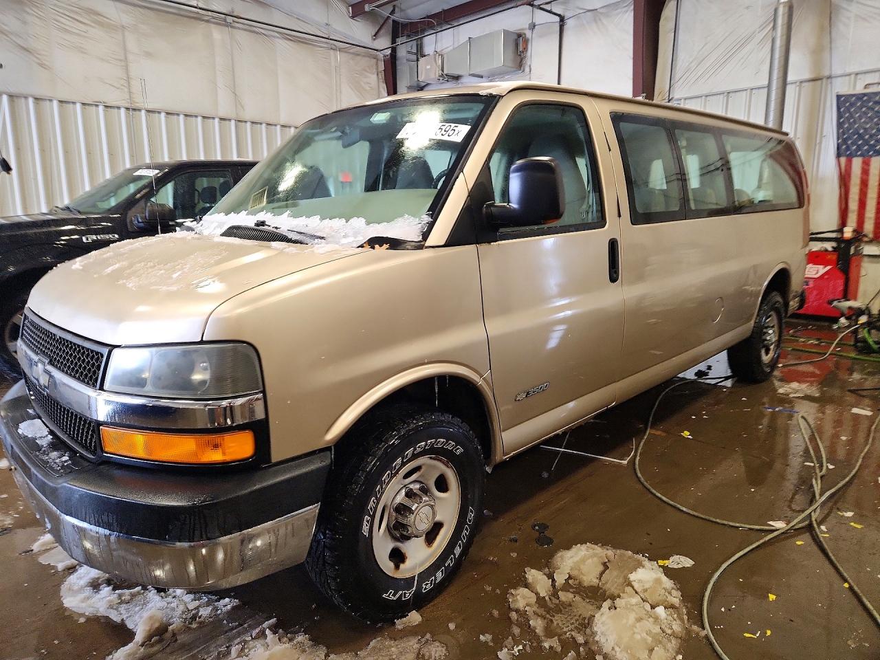 Chevrolet Express 3500